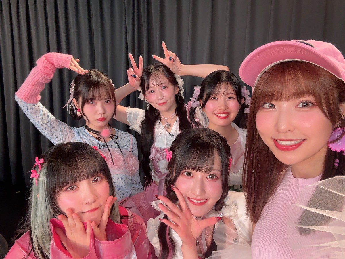DIALOGUE_staff's tweet photo. 「DIALOGUE＋BOX vol.86」ありがとうございました✨️

引き続き、FC会員限定のBOXアフタートークを生配信💐
お便りを元にゆる～くお話しできればと思います☺️

是非ご入会ください🙏
https://t.co/laAxX7JlUF

#ダイアローグ #チームディー #緒方カメラ https://t.co/vE0CJbinFE