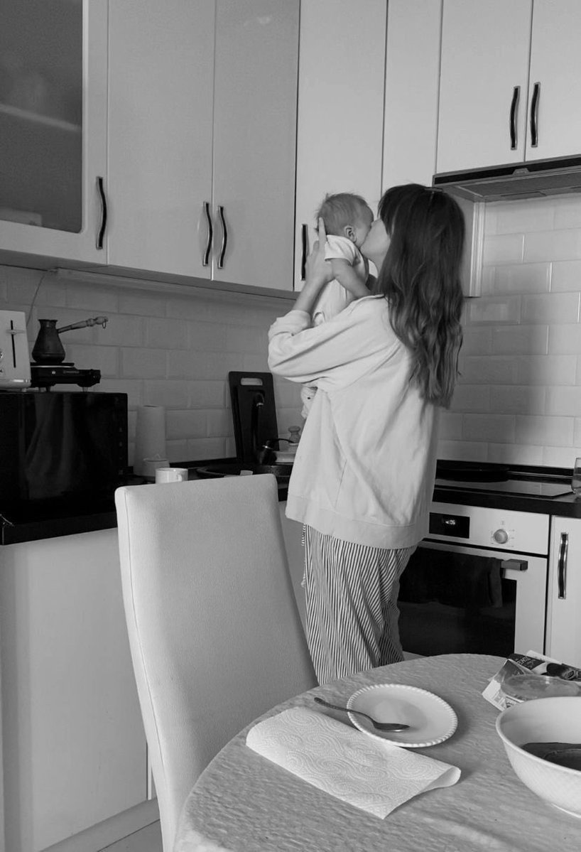 TaintedDaughter's tweet photo. ⊹∘

        𝑌𝑜𝑢 𝘩𝑜𝑙𝑑 𝑎 𝑝𝑙𝑎𝑐𝑒 𝑖𝑛 𝑚𝑦 𝘩𝑒𝑎𝑟𝑡
            𝑛𝑜 𝑜𝑛𝑒 𝑒𝑙𝑠𝑒 𝑐𝑎𝑛 𝑒𝑣𝑒𝑟 𝘩𝑜𝑙𝑑 https://t.co/JNMw9Enm02