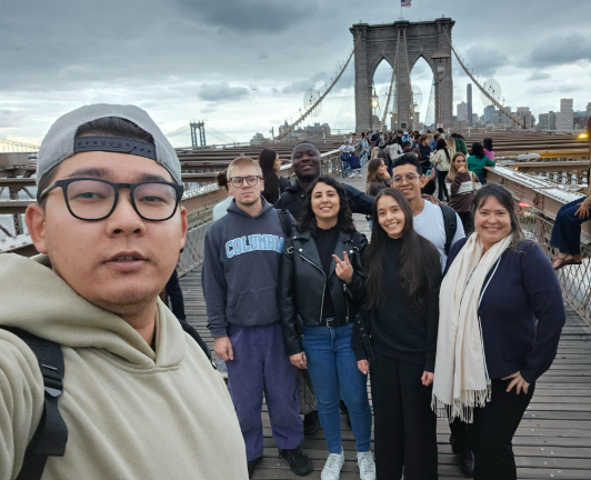 campusstudyesl's tweet photo. π Class Trip to Brooklyn Bridge! π
On September 22, our Level 5A class had a wonderful evening trip to the Brooklyn Bridge with our teacher, Katrin! β€οΈ
#Level5A #SchoolTrip #BrooklynBridge #ClassTrip #NYC #LearningTogether #Memories https://t.co/lpZeWx987Q