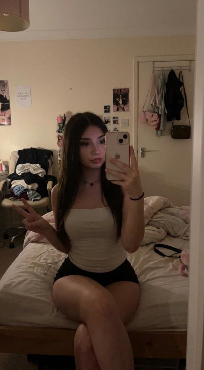 kajuniaaa's tweet photo. Gdzie są moje pieski? Może w końcu zrobicie to do czego sie nadajecie? 
Czekam na prezenty od was 😅😅

Wam to i tak się nic nie należy 💵💵

#findom #femdom #bdsm #moneyslave #paypig #cuckold #blik #paypal #polska #poland #warszawa #warsaw #slave https://t.co/ANGBMaQMhI