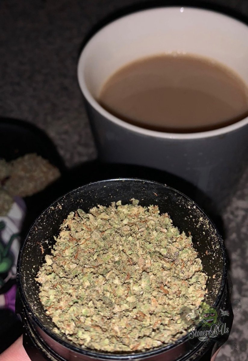 _StonersRUs_'s tweet photo. Coffee and weed in the morning 😋 https://t.co/yJDdkrSx3I