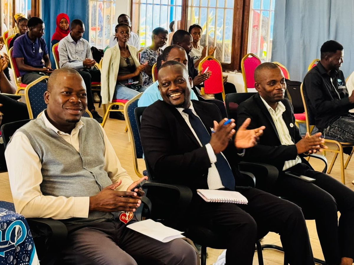 Uni_Lurio's tweet photo. FCN-UniLúrio realiza as XVI Jornadas Científicas, reunindo investigadores de Moçambique e Angola e 40 trabalhos sobre biodiversidade, pesca, clima e sustentabilidade.
🔗 Leia mais: https://t.co/SjWUtEmjte
#UniLúrio #Ciência #Sustentabilidade https://t.co/lZ1h9HHGUj