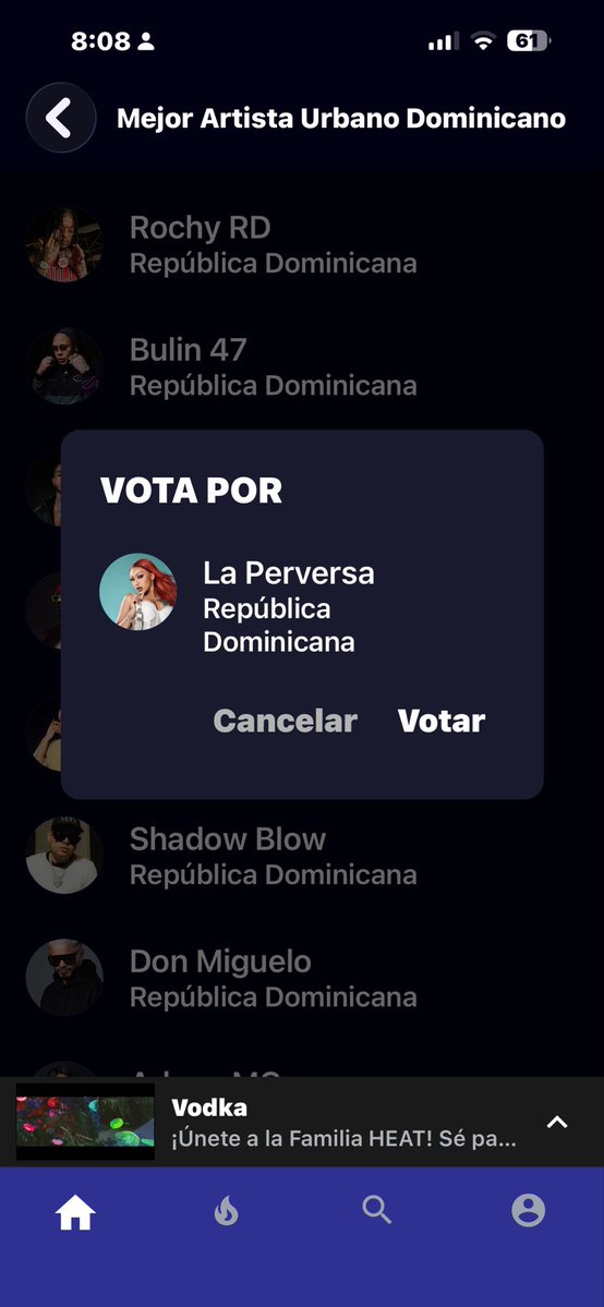 an42651's tweet photo. Vamos a esto gente a votar por nuestros artistas 💜🤎👏🏼 #Teamperversa #Teamflores #Elmanicomio https://t.co/hu6R66aEOe