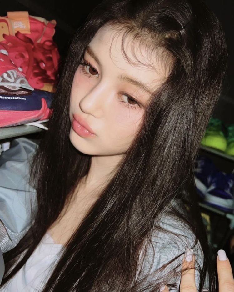 doeielle's tweet photo. /⠀⠀ares girlie… https://t.co/7m18xm50tY