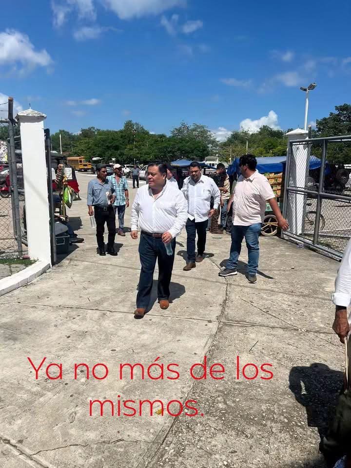 IsabellaPa92060's tweet photo. Ya anda mendigando votos , el HIJUEPUTAMO DE @AllanERodriguez  espero  que el pueblo de Solola , no la vuelva a kgar con este mal nacido Narco asesino es la peor 💩 que pueden tener en ese departamento.. #Solola  @CongresoGuate https://t.co/dQxpuj2P7l