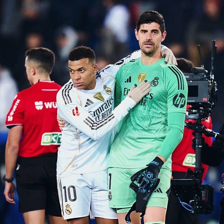 MadridXtra's tweet photo. 🚨 Thibaut Courtois: “Ballon D’Or? I hope Kylian wins it.” https://t.co/vMEYpfNSPX