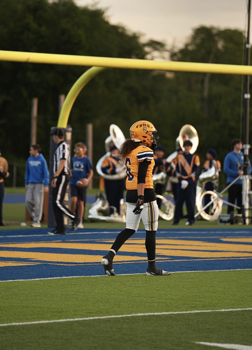 KeithRameyJr's tweet photo. https://t.co/0QcQCsX9YR
Week 6 Highlights• Win over Springboro
2 PBU 🦅 Lots of good man on man film
Most underrated db in co28 https://t.co/dJrwZ7q1zZ