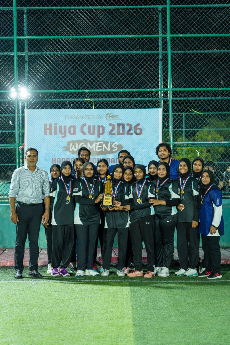 DrAhmedshamheed's tweet photo. Final Match and Closing Ceremony of "Hiya Cup" Handball Tournament.
#DrShamheed #Shamheed #AhmedShamheed
#HithaaRoohun
#EkuekeeMPD #MDPekuekee #Rayyithunnaaeku https://t.co/KHNPq5RLPb
