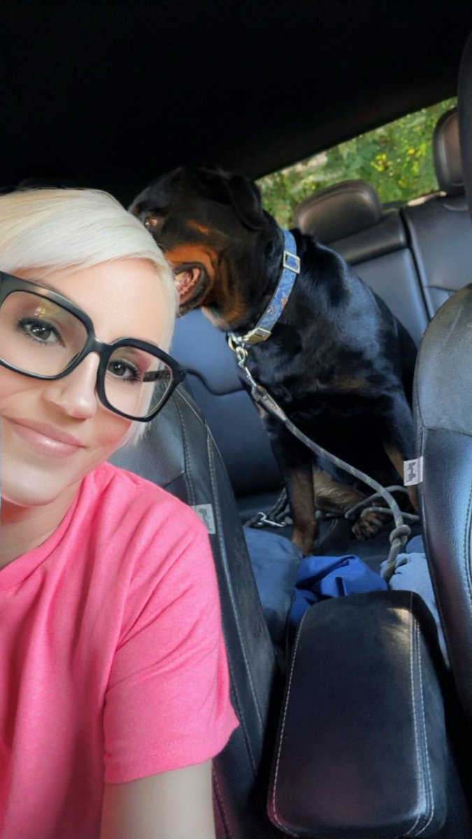 NunyaBizz2u's tweet photo. #fyp #fypシ゚viral #blonde #baddie #mydog #rottie https://t.co/dV9oNqKwKq