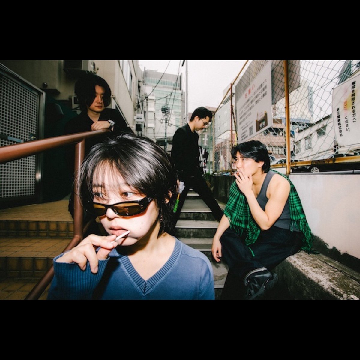 WWW_shibuya's tweet photo. 《W/出演者紹介》10/11(日)  "WWW & WWW X Anniversaries DialHouse "Extra"   

WWW / wanbed @wanbedjp 

＜Profile＞ 2025年5月に東京・渋谷で結成された4ピースバンド。フロントマン・橋口のカリスマ性を軸に、ジャンルレスな楽曲と、シリアスさとラフさが入り混じるライブパフォーマンスで急速に支持を拡大。

2026年6月にはシングル「Beat」をリリース。多彩なジャンルを基盤に、アフロビートやラテンのエッセンスと、ジャンベをはじめとするアフリカンパーカッションを融合させた独自のグルーヴとサウンドで、国内外から大きな注目を集めている。

Member: 橋口結生（Vo,Trumpet)、中井秀飛 (Gt,Cho）、鈴木泰剛 (Ba）、梅澤諒芽 (Dr,Per）     

🎧https://t.co/wUWQdLt0sp 
🎫  
▼e+ https://t.co/cWe8gVLc7b
▼ZAIKO https://t.co/9O8Ug4tN9a
▼LivePocket https://t.co/89YdWMD5Cz
ℹ️https://t.co/x1eQKxrmPN