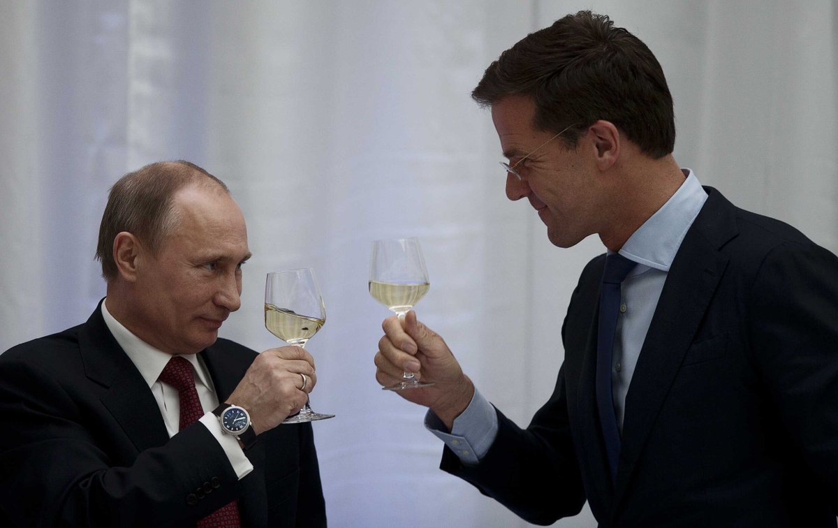 JanJansen6dg5's tweet photo. @telegraaf Rutte moet zijn ophitserige bek houden en weer een biertje met P. gaan drinken. https://t.co/SqAcEOnXyf
