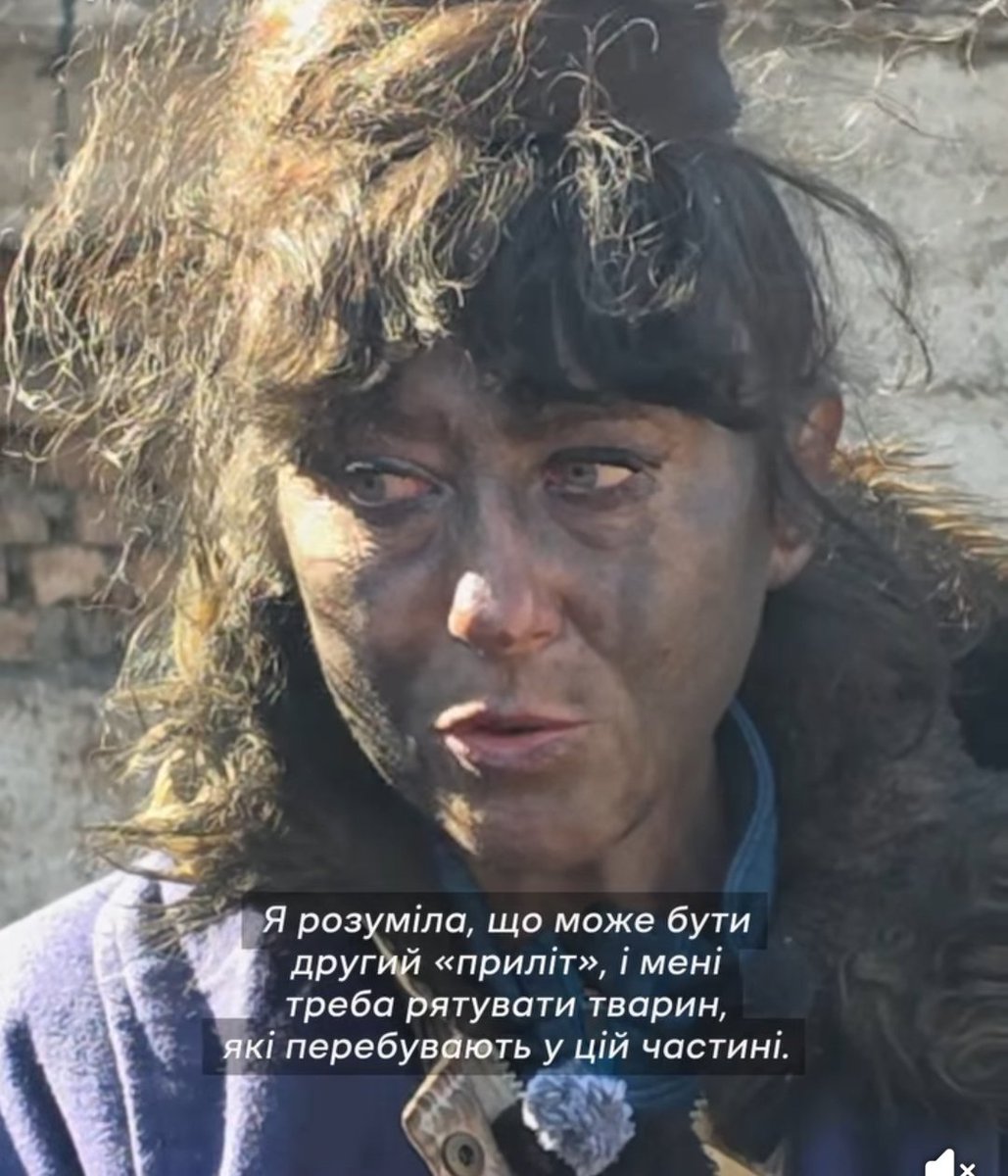 UaArtem's tweet photo. Керівниця Одеського притулку для тварин пані Ольга, на згарищі свого дітища. 10 котів та 3 собак вбив кацап цієї ночі.
Просто неможливі підараси. https://t.co/2NZPeKVTxw