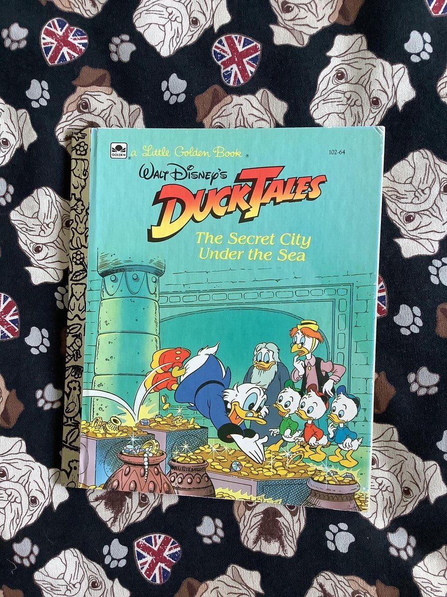 WatsonsVintage's tweet photo. NEW LISTING A Fun #giftidea for a #DuckTales fan. 1988 Vintage Walt Disney 'Duck Tales The Secret City Under the Sea' a Little Golden Book in Hardback - Picture Book - Fun Birth Year Gift https://t.co/XysfkqlxDL via @Etsy #VintageBooks #WaltDisney #1988Gift #ScroogeMcDuck https://t.co/9DU201CSQs