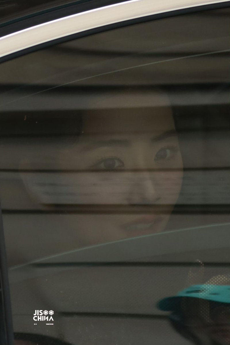 ForeverKimJisoo tweet picture