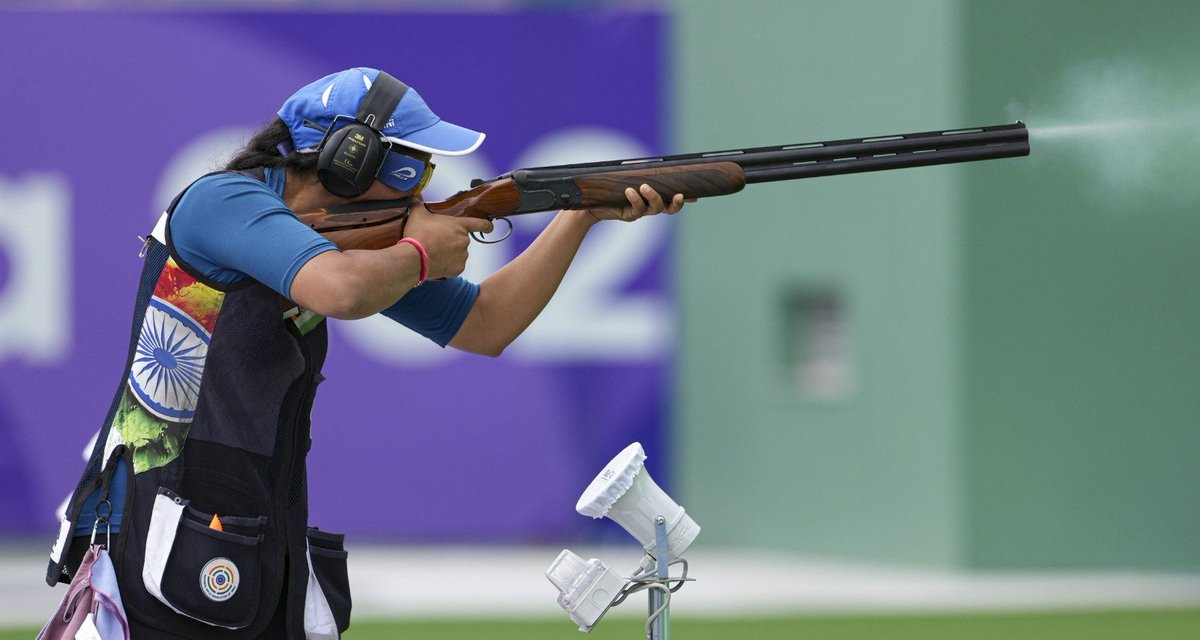 PMOIndia's tweet photo. Neeru Dhanda has given India a historic moment to celebrate!

Congratulations to her on becoming the first Indian woman to win an individual Gold in Trap at the Asian Games.

Her exceptional accuracy and composure have brought immense pride to the nation. This achievement will encourage many more young sportspersons to take up shooting and aim for the highest honours: PM @narendramodi