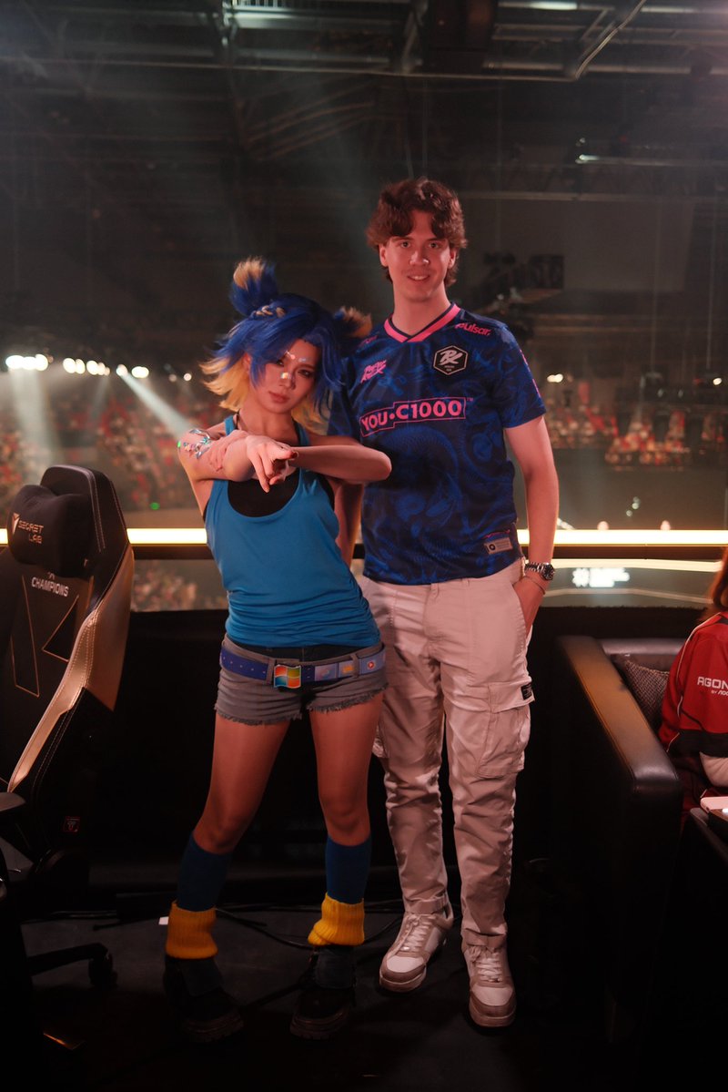 VALORANT's tweet photo. a radiant Neon main and a PRX fan https://t.co/0TIU5aKVRS