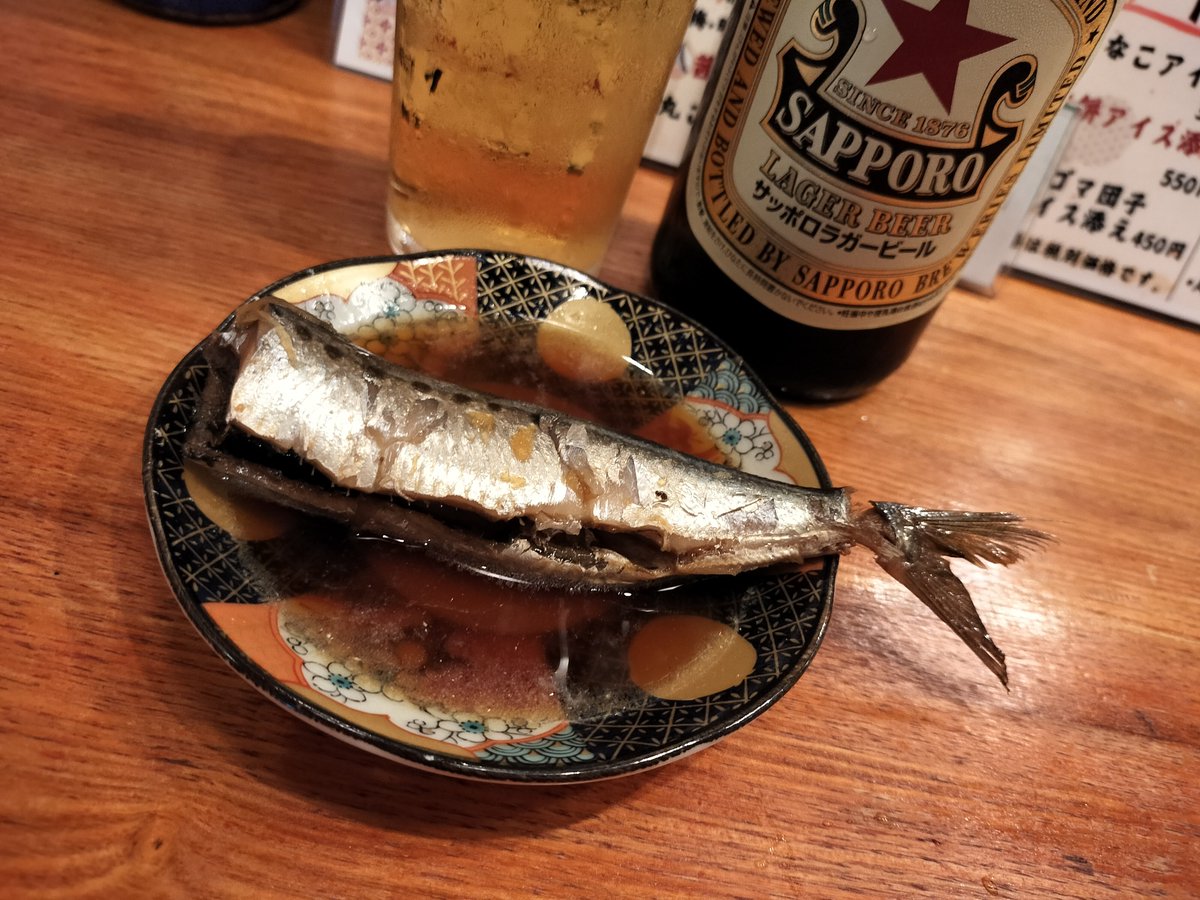 R_1255's tweet photo. 今回はサッポロビールとお気に入りのシリーズの焼酎フラミンゴオレンジ、クールミント、サニークリーム(味見)をいただいた😋
お通しもおいしかった🤤 https://t.co/CbWBRJnxGw