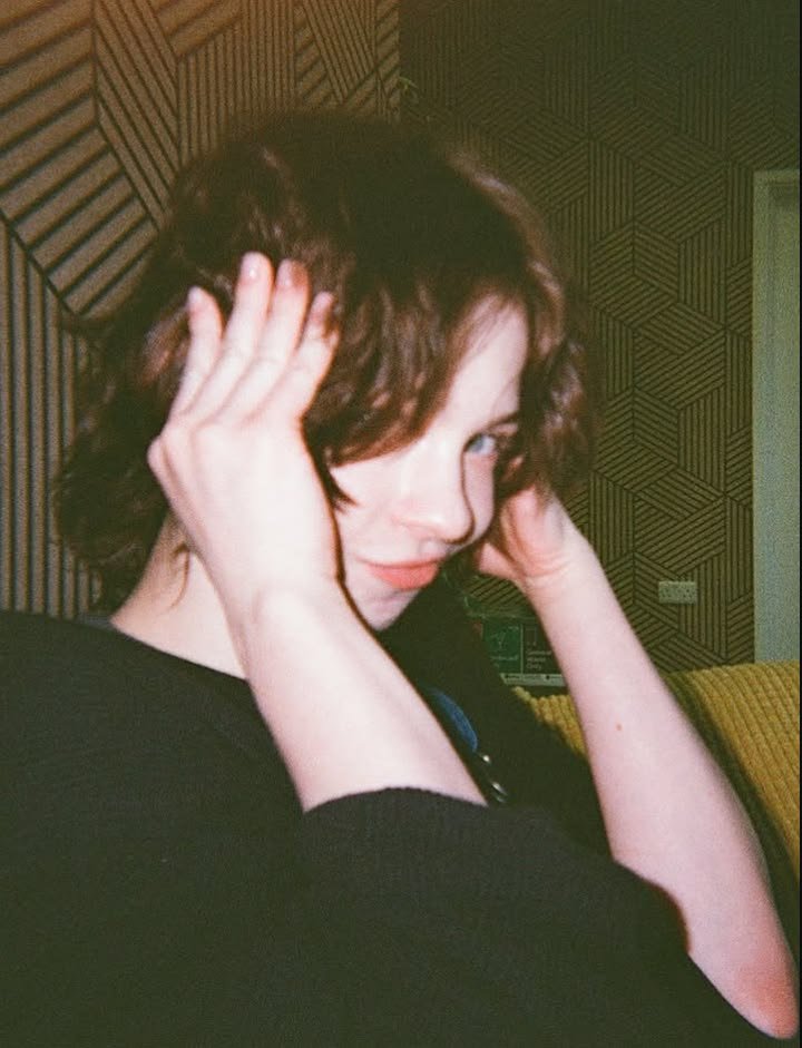 LizzClair_'s tweet photo. 𝑳𝒊𝒛𝒛𝒊𝒆 𝑩𝒐𝒓𝒅𝒆𝒏 𝒕𝒐𝒐𝒌 𝒂𝒏 𝒂𝒙𝒆 
𝑨𝒏𝒅 𝒈𝒂𝒗𝒆 𝒉𝒆𝒓 𝒎𝒐𝒕𝒉𝒆𝒓 𝒇𝒐𝒓𝒕𝒚 𝒘𝒉𝒂𝒄𝒌𝒔;
𝑾𝒉𝒆𝒏 𝒔𝒉𝒆 𝒔𝒂𝒘 𝒘𝒉𝒂𝒕 𝒔𝒉𝒆 𝒉𝒂𝒅 𝒅𝒐𝒏e
𝑺𝒉𝒆 𝒈𝒂𝒗𝒆 𝒉𝒆𝒓 𝒇𝒂𝒕𝒉𝒆𝒓 𝒇𝒐𝒓𝒕𝒚-𝒐𝒏𝒆. https://t.co/fJAaJ7A2R7