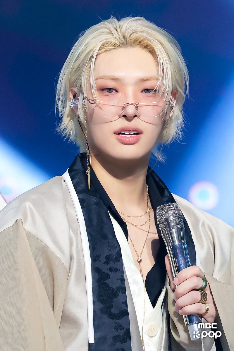 jyumon_'s tweet photo. 내 두텁고 무겁고 말랑한 선녀님 https://t.co/Uaa00PBjUt