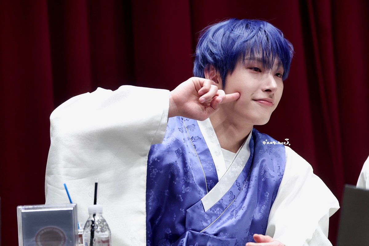 jyumon_'s tweet photo. 내 두텁고 무겁고 말랑한 선녀님 https://t.co/Uaa00PBjUt