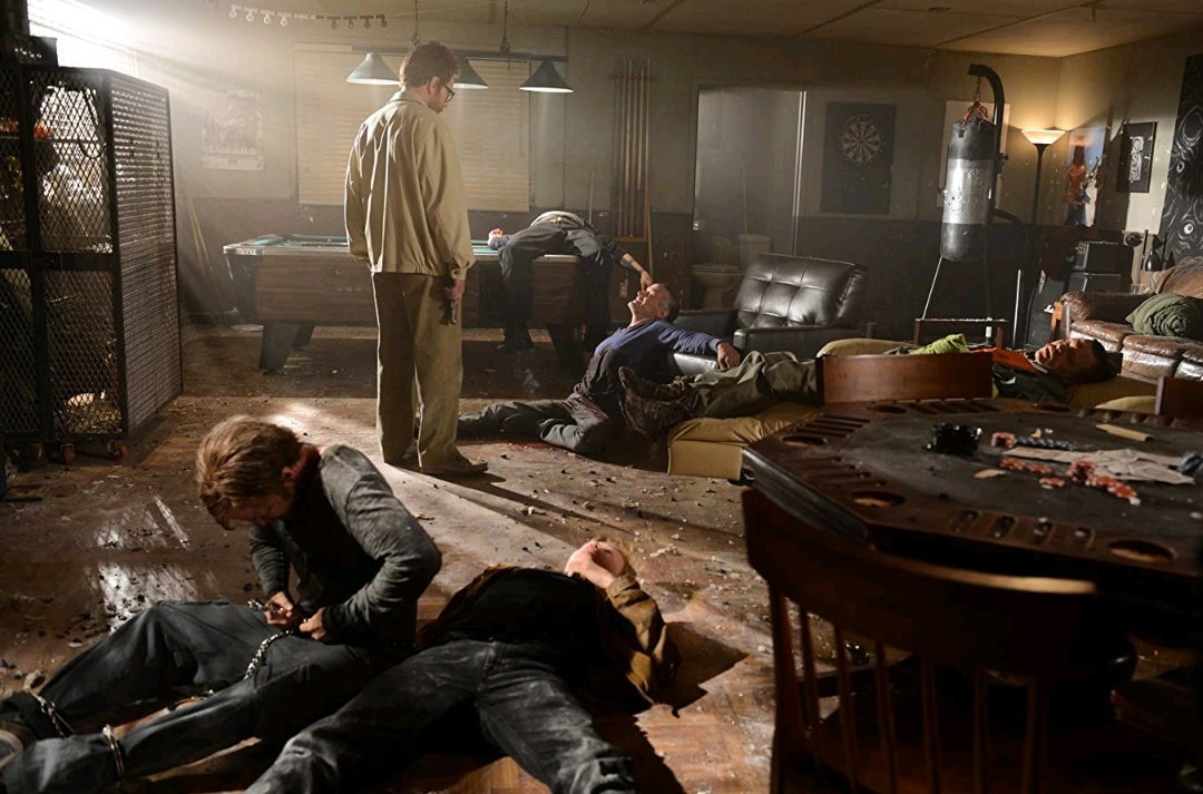 NangoCine's tweet photo. Hoy hace 13 años se emitía FELINA, el último episodio de BREAKING BAD.

FELINA no solo es anagrama de FINALE, también contiene los elementos químicos FE (hierro), LI (litio) y NA (sodio).

Sangre, metenfetamina y lágrimas.

Nada estaba librado al azar en esa serie.

Finalazo. https://t.co/jmboPkQsx4