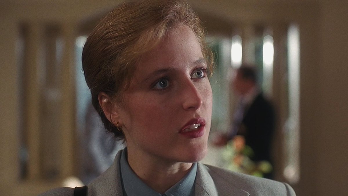 xscullybb's tweet photo. updo scully https://t.co/WQtxu5uYgt