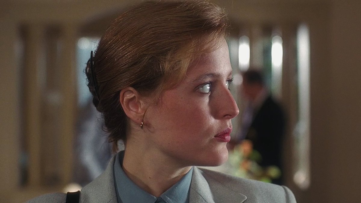 xscullybb's tweet photo. updo scully https://t.co/WQtxu5uYgt