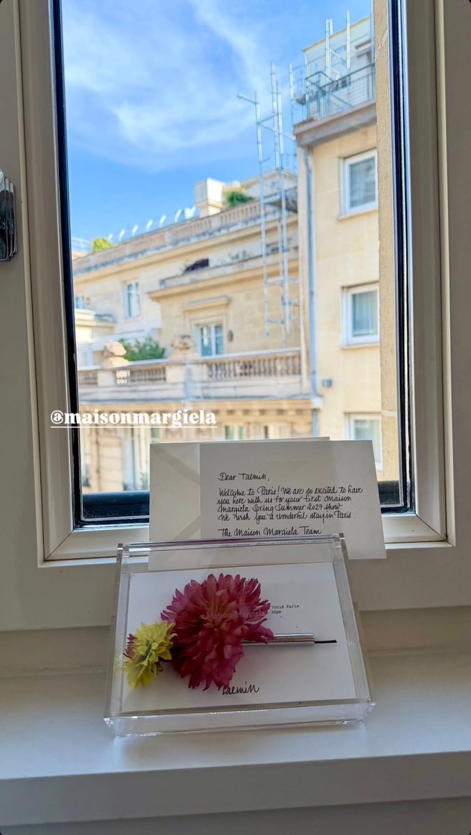 MyPuddingtaemin's tweet photo. 260929 #태민 IG story 
@Margiela
https://t.co/Q1MfReXXwg
#TAEMINxMaisonMargielaSS27
#태민 #TAEMIN #テミン #泰民 https://t.co/usahemmsDd