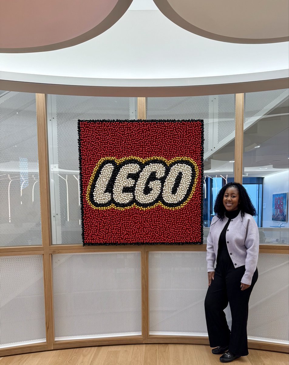JaleesaT's tweet photo. I started a new job at LEGO Education yesterday 🥳. Middle school me would not believe my life right now. https://t.co/VKEKYngYft