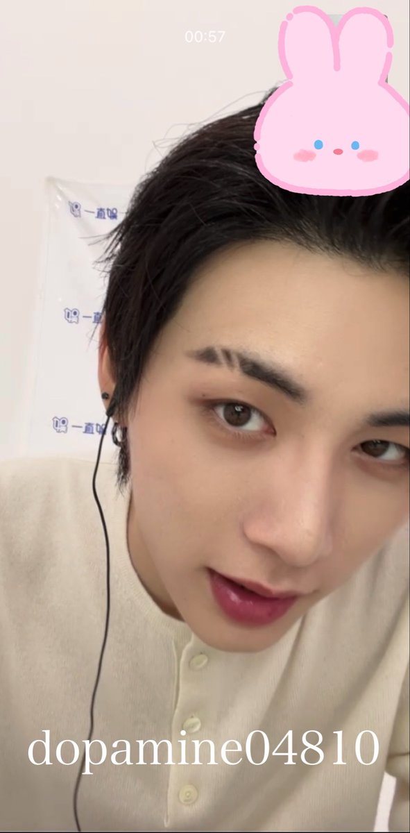 dopamine04810's tweet photo. 260929 yzy
아 눈썹 뭐야 예뻐…….;;
#태산 #taesan #テサン #BOYNEXTDOOR https://t.co/ztEkOwN6BR