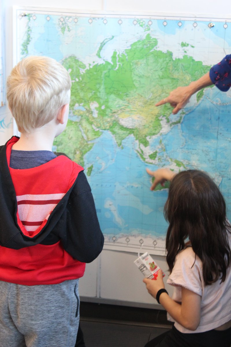 UWInternational's tweet photo. Day 1 of International Education Week ended with Children's International Story Hour (CISH) at Pinney Library! Young learners explored Chinese culture, tested their chopstick skills, and enjoyed a reading of "Paper Son: The Inspiring Story of Tyrus Wong, Immigrant and Artist." https://t.co/xLAOxLeTrt