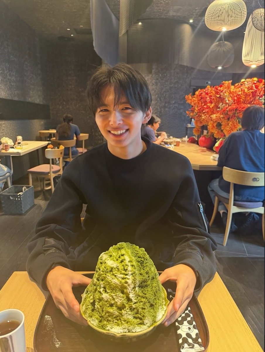 ___zzlly129's tweet photo. この幸せそうな満面の笑み大好き
こっちまでニヤケてしまう🤦🏼‍♀️💞#はるねね https://t.co/LnVt6FfvQd