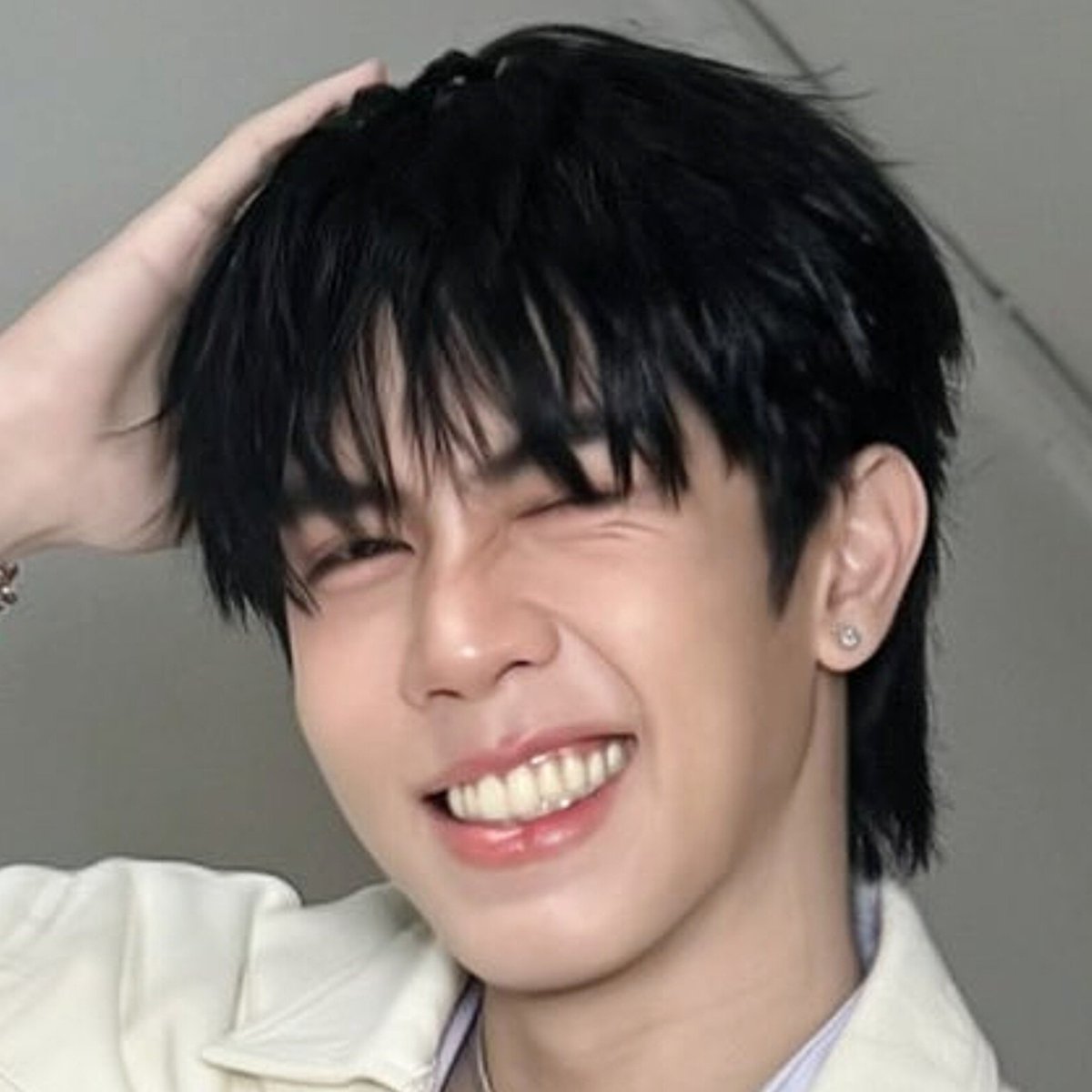 yimsgk's tweet photo. เหมาะสมกันมากก https://t.co/8snTXTGMjX
