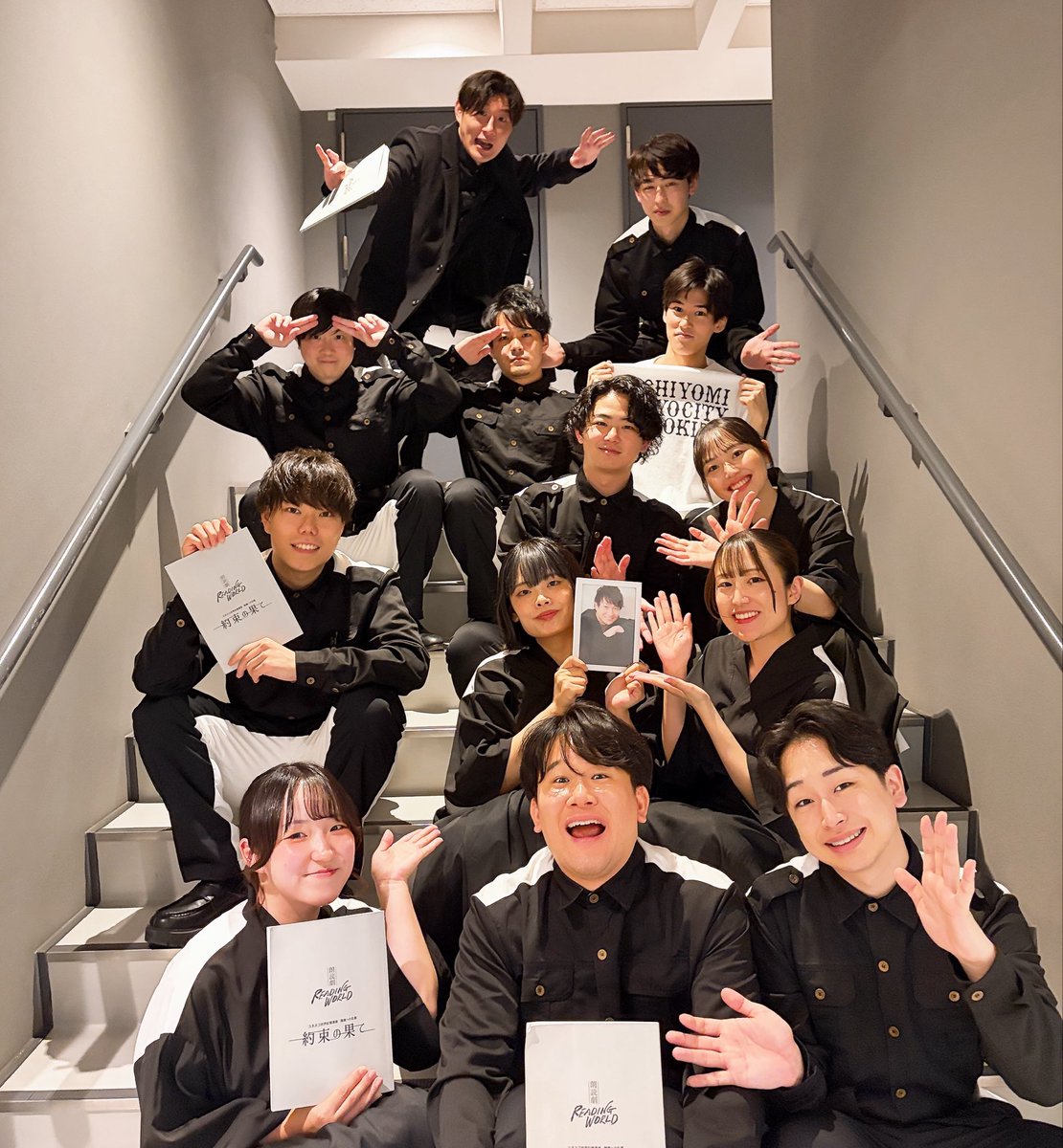 rindosachiko's tweet photo. 朗読劇 READING WORLD 
ユネスコ世界記憶遺産 
舞鶴への生還『#約束の果て』(再演)

全公演終演いたしました！
誠にありがとうございました！！！

素敵なご縁に感謝です！！

そして再び「島津秀雄の母」を演じさせていただいて、夢のような機会をいただき胸がいっぱいです！

ありがとうございます！ https://t.co/di8DgSnCLf