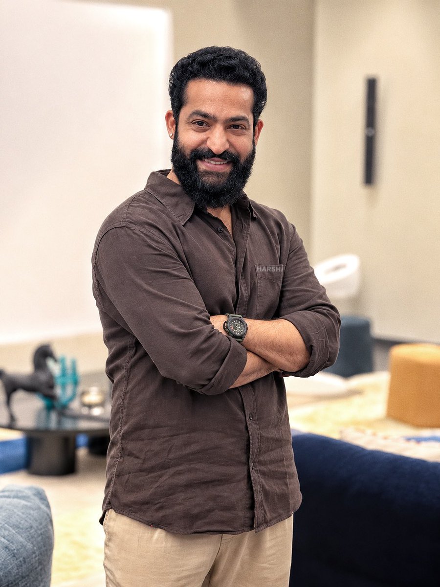 Luger_Dragon's tweet photo. Muhafiz-e-Afghan🔥🔥
Looks matram peaks tigeruuu🐯
@tarak9999
#ManOfMassesNTR #JrNTR https://t.co/Pf0z0sAg6B