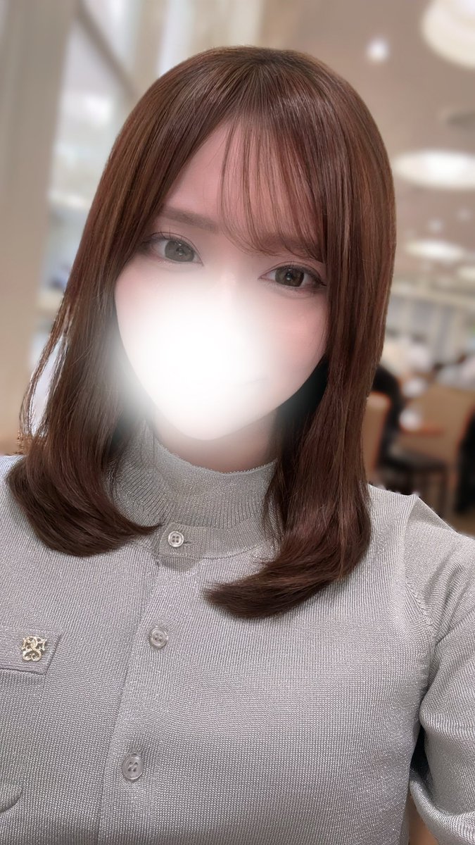 miyu_flora's tweet photo. 美容室いった✂️

いっぱいかわいいって言ってね🙂‍↕️💭 https://t.co/nOm5qqX0zC