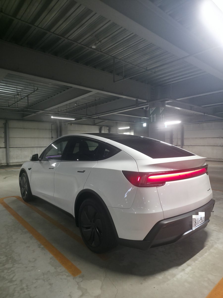 rula_rula_'s tweet photo. Model Y Long Range

トラブルなく無事納車！！
これからもよろしくなTesla。 https://t.co/IR3BVn9Sxw