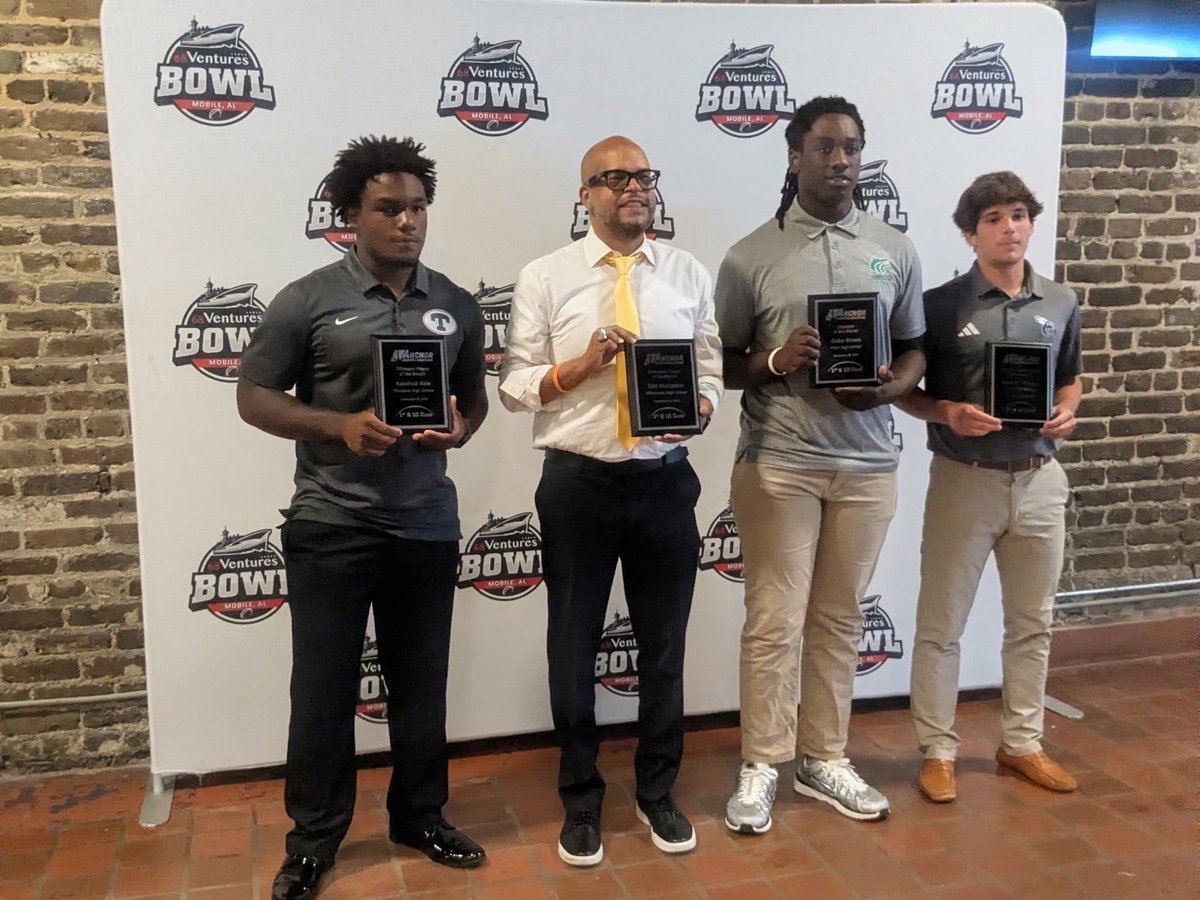 AbleKendrick's tweet photo. Offensive Player Of The Month 
AGTG https://t.co/wXBdcLyZzj