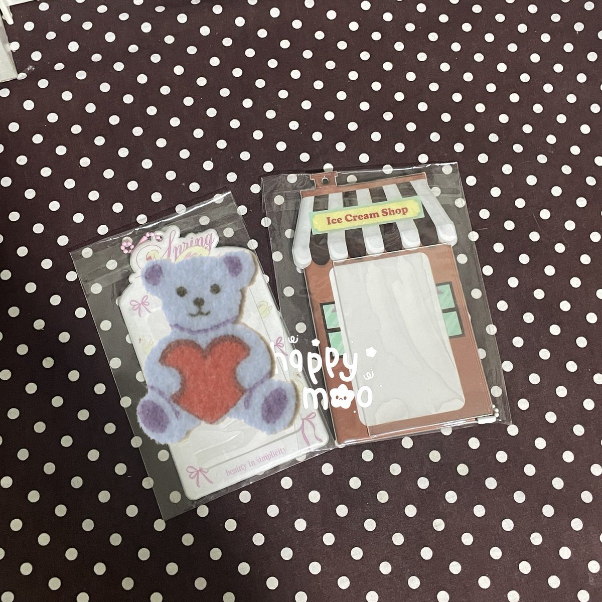 happymemoo's tweet photo. พร้อมส่ง / มือ 1
♡ เฟรมการ์ดจากมาส FlyingBear 🐻❄️🪽
♡ ลายร้านไอติม ชิ้นละ 100฿ รสแฟลช
♡ สนใจ/สอบถามทาง dm
#ตลาดนัดเฟรมการ์ด #เฟรมการ์ด #cardholder #พรีออเดอร์ #พรีออเดอร์จีน #เฟรมการ์ดพร้อมส่ง #เฟรมใส่การ์ด https://t.co/WuLJ2MPSmX