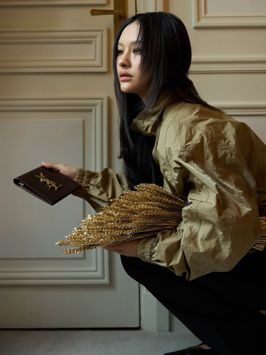 sapphoria_th's tweet photo. OMG!!! OUR BA YSL IS READY FOR TONIGHT! CANT WAIT~!😍🤎

#YSLxMilkPansa
#SaintLaurentSS27
#PFW #YSL 
#MilkPansa
#YvesSaintLaurent https://t.co/5gk0OYRYkM