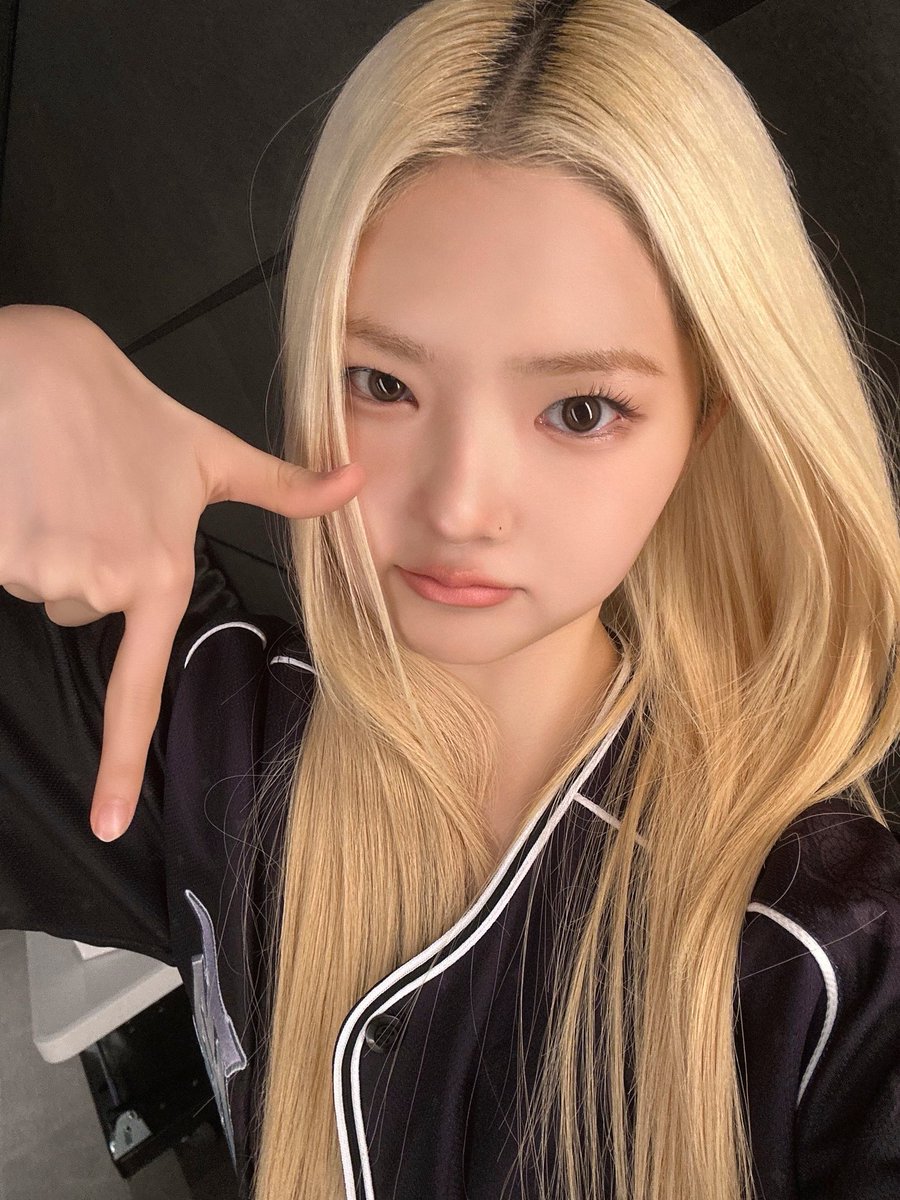 tuideimnida's tweet photo. 260929 #서희 Weverse Update

(1/2)

#SEOHEE #튜이드 #TUIDE https://t.co/RmQTrgn2Lj