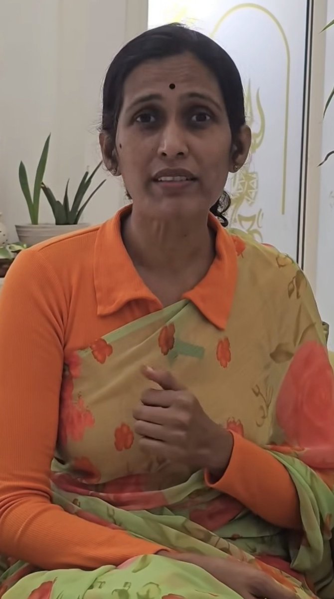 Muslim_ITCell's tweet photo. Hyderabad, Revanth Reddy's Tealngana.

A Muslim woman teacher was surrounded, abused, and threatened inside a Hyderabad school.

After Hindutva activists led by Hindutva bigot or BJP worker Akula Srivani accused her of “removing bangles and rakhis from children’s hands.”

If a teacher asks students to follow school rules, that is discipline. If a mob barges in, names her religion, and issues threats, that is intimidation. #IndianMuslims