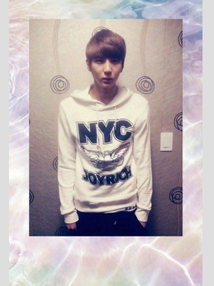 bojogael's tweet photo. 회사 출근해서 한 짓. 갬성 폴라 발주  𑣧⃙̴ཻ̑꙯⃩⃔⃕͡᷍ _ 𑣧⃙̴ཻ̑꙯⃩⃔⃕͡᷍ v https://t.co/OxLp7VRbUy