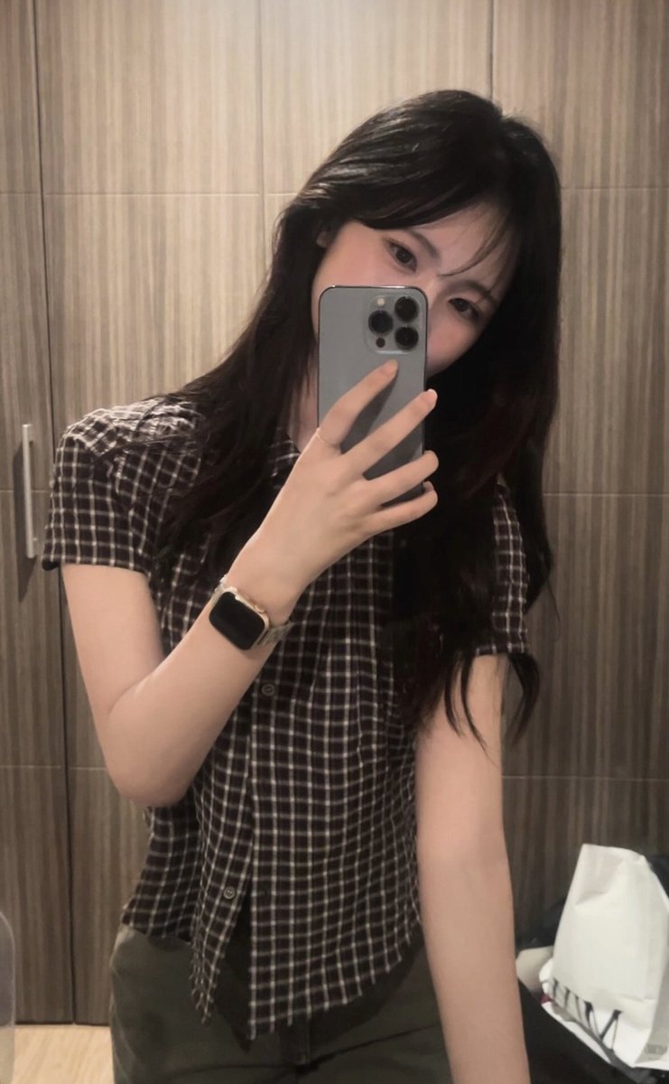fjudrj's tweet photo. 김지민 08 https://t.co/BKIi2rZ6ki
