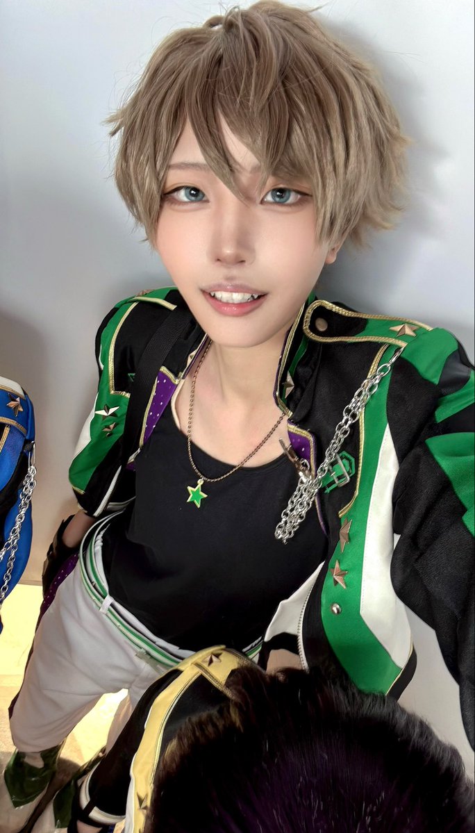 mitto_m05's tweet photo. cos🌠💚流星グリーン🥬🥕 https://t.co/2HZ4jbOg4U