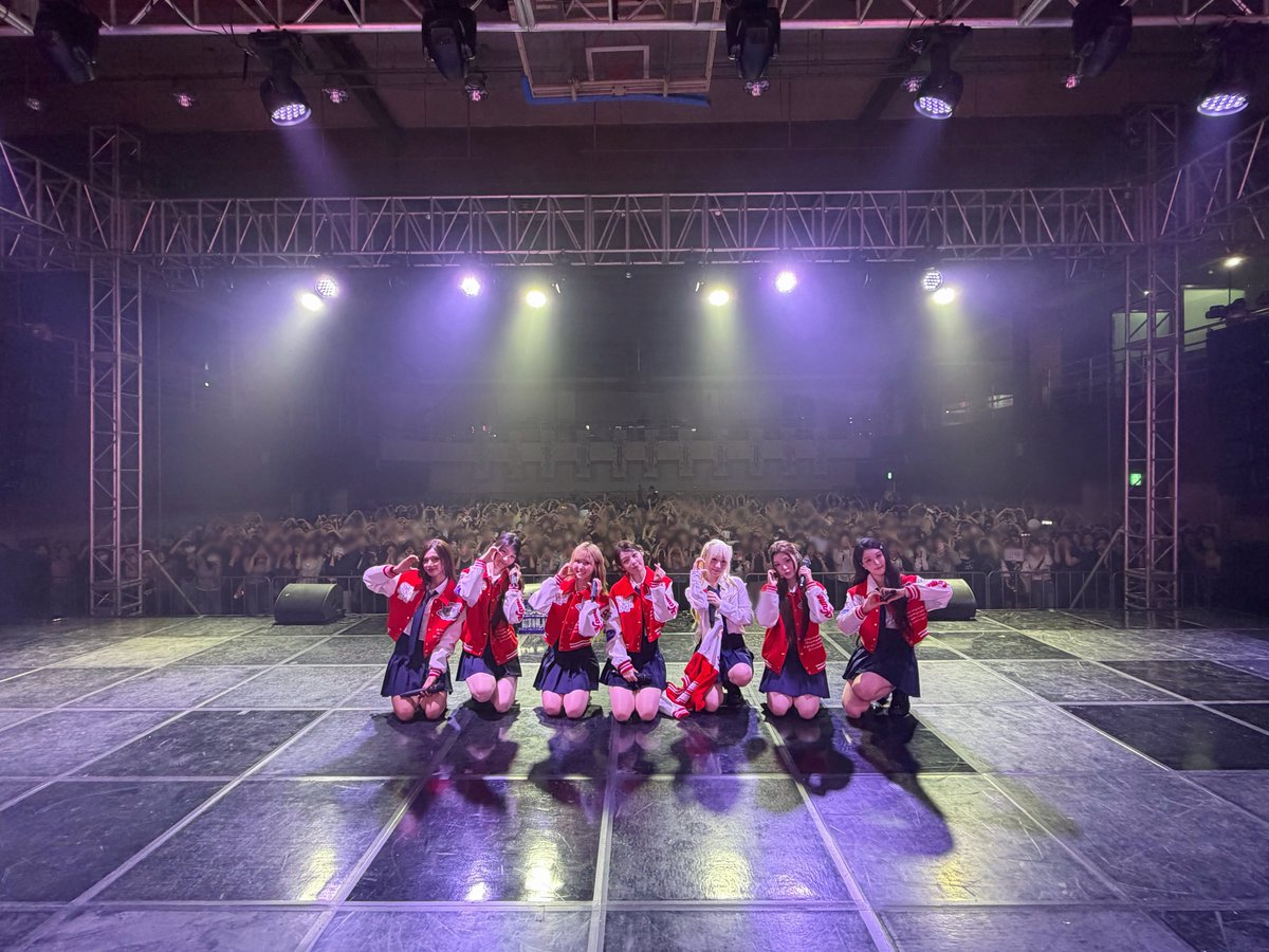 sa2m2nam3's tweet photo. [#SMN_BEHIND] 

#동덕여대 학우 분들 덕분에
행복한 하루 완성 💌🩷
우리 또 만나요!

#SAYMYNAME #세이마이네임 #SMN #セマネ https://t.co/nHuiXBlxLQ