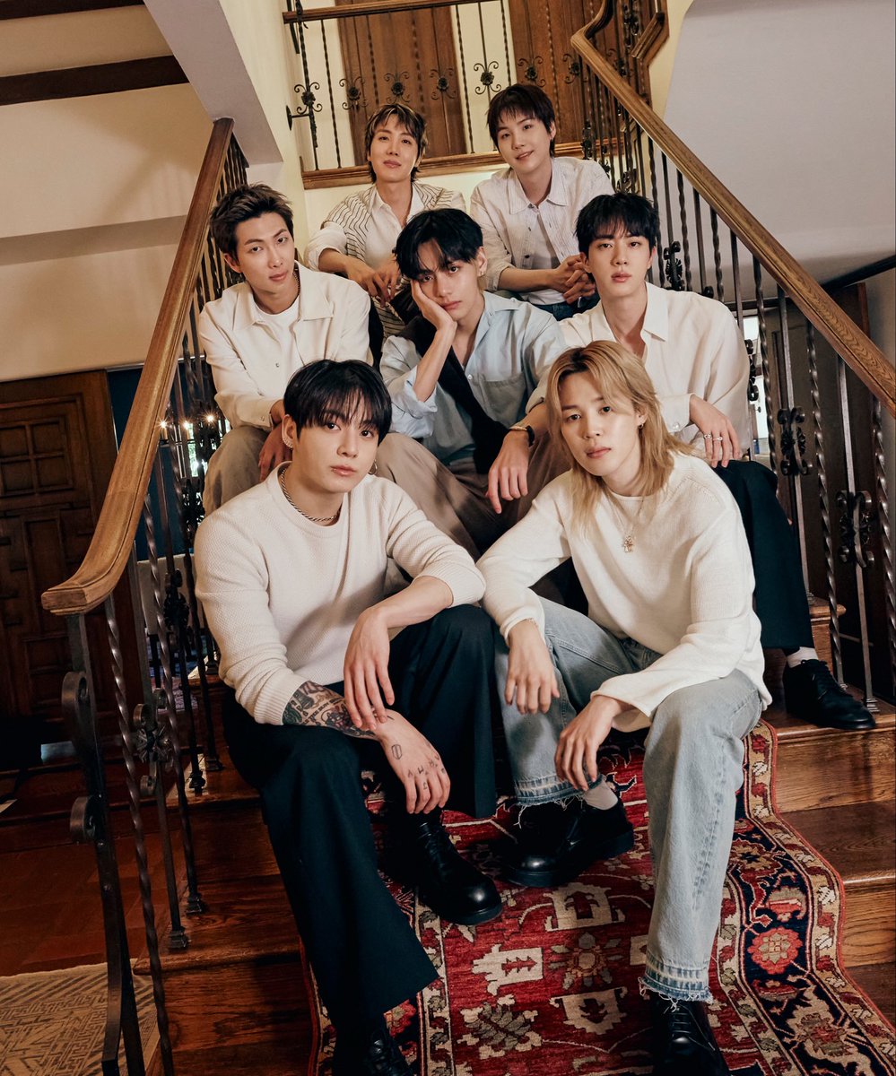 bts_base_'s tweet photo. BTS officially breaks the record for the BIGGEST streaming year by ANY group in Spotify HISTORY (9.38 billion*) 👑 

— They surpass Fuerza Regida (9.37 billion in 2025).

#BTS #방탄소년단 #ARIRANG @BTS_twt https://t.co/kvWyESz6R3