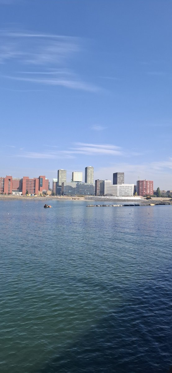 iktwitelkedag's tweet photo. Rotterdam is mooier dan Parijs https://t.co/wI1aZS2Vbj