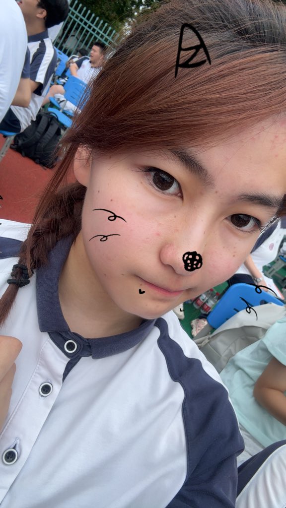 QkyJju's tweet photo. hi guys I’m back https://t.co/utIYLlJlA7