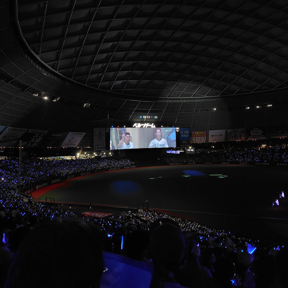 nextworld43's tweet photo. ホーム最終戦れおほー！🌟 https://t.co/lpeAhTEMf0